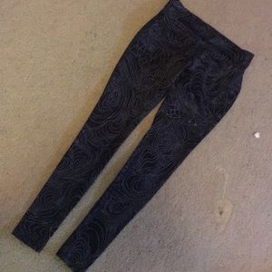 Black workout leggings